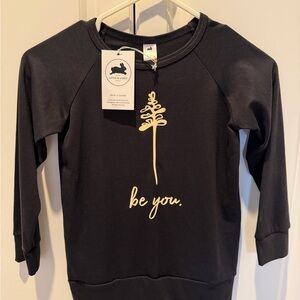 Little & Lively Pullover NEW